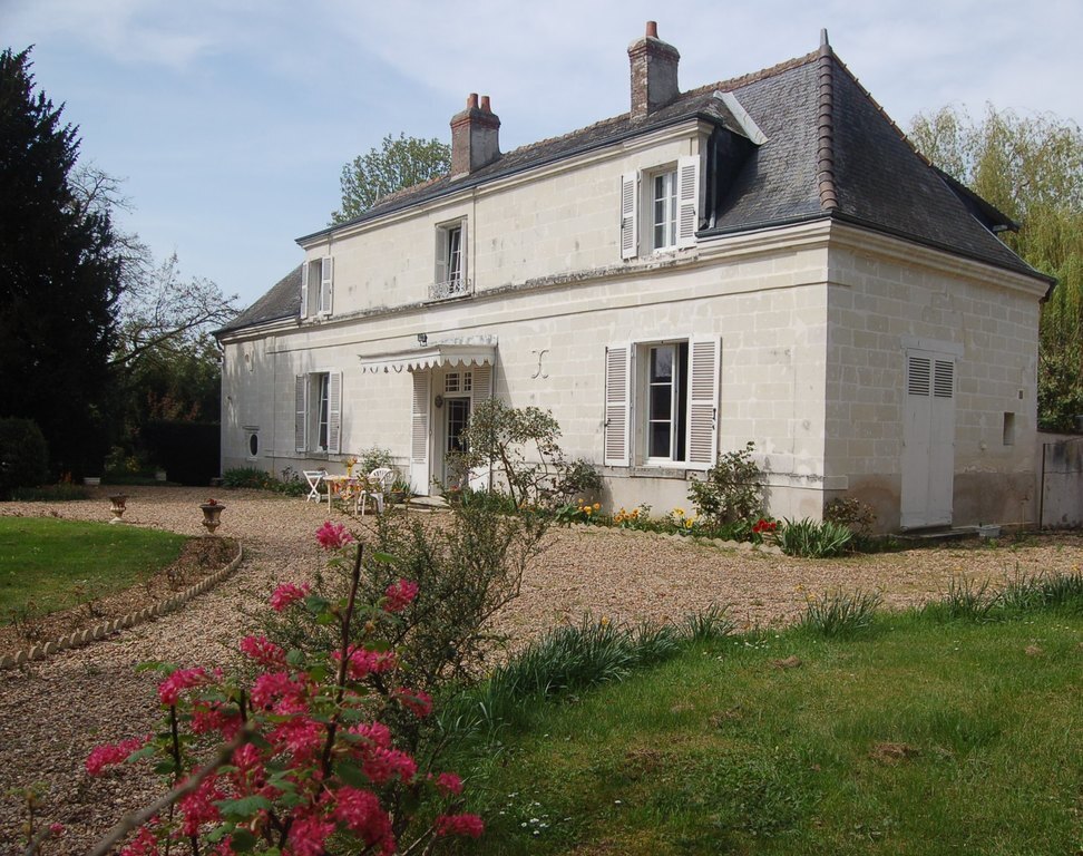 House ( La Braquerie ) face south