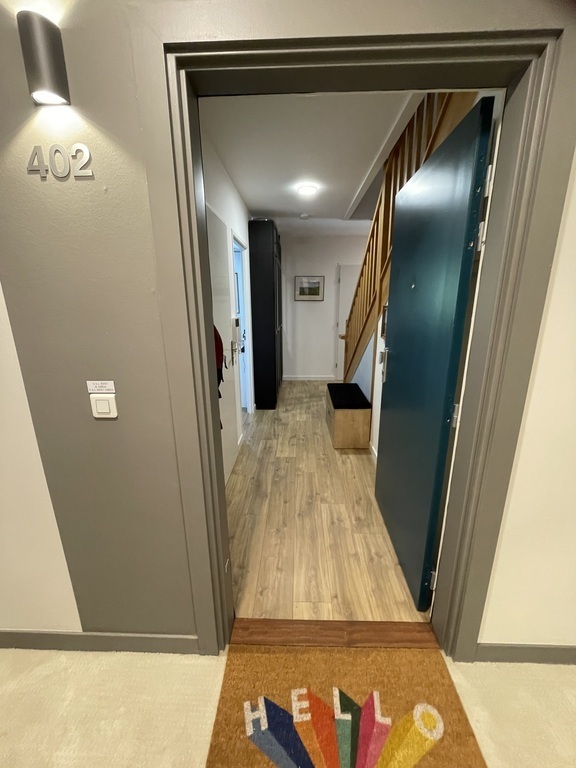 The duplex's entry.