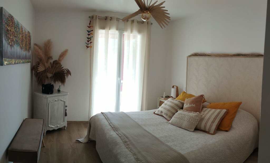 Master Room with bed 160x200