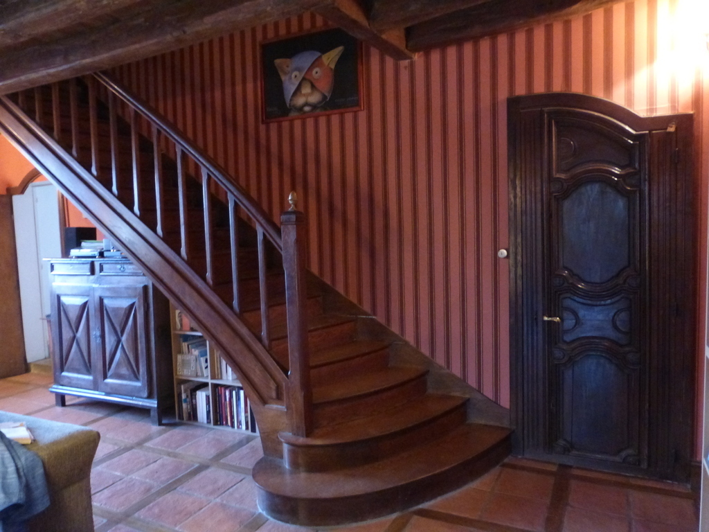 Escalier accès étage