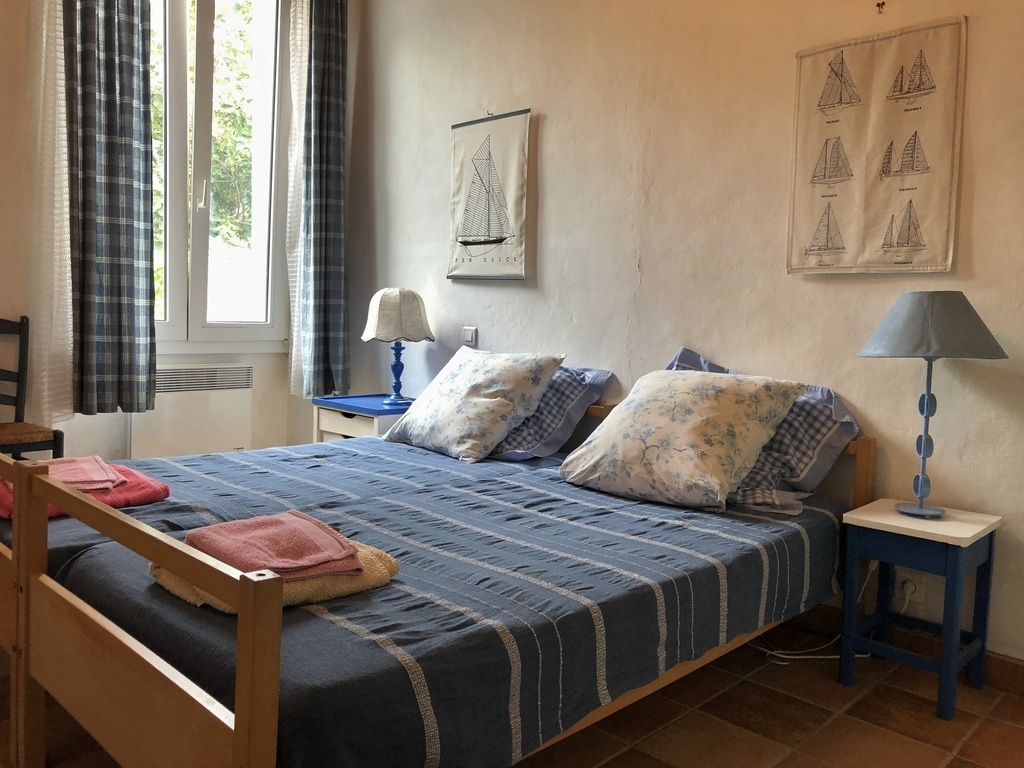 bedroom 2 second floor