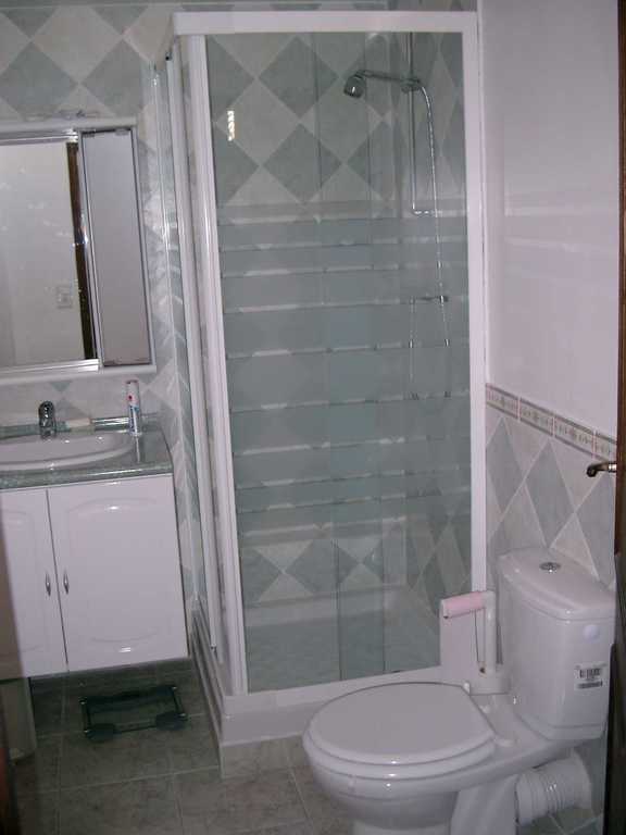 1st floor bathroom