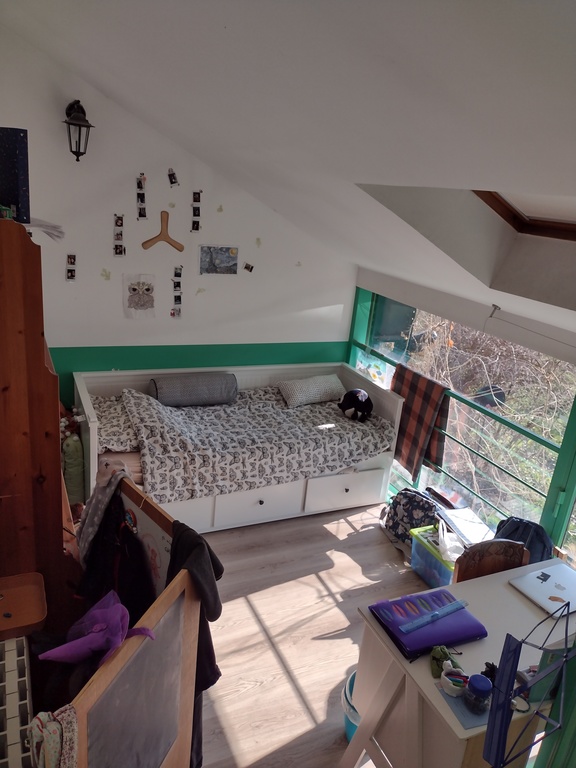 The green bedroom (with a view on the garden)