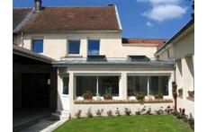 Our house on the courtyard side /  Notre maison côté cour