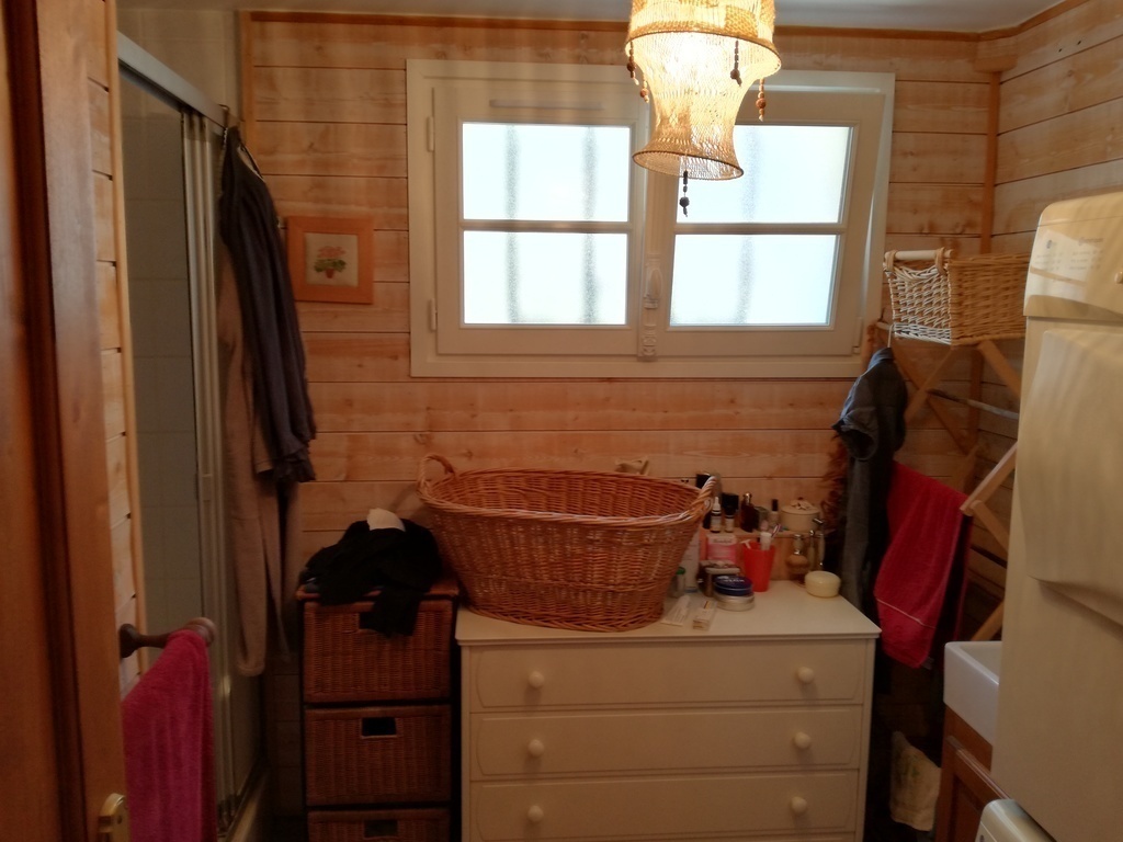 The laundry room with shower