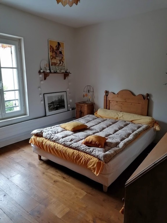 the second bedroom with double bed