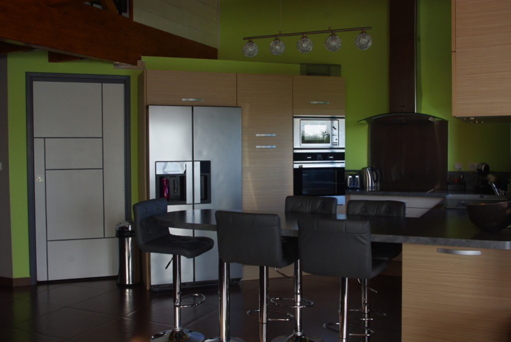 Fully-equipped kitchen / Cuisine équipée / Cocina equipada