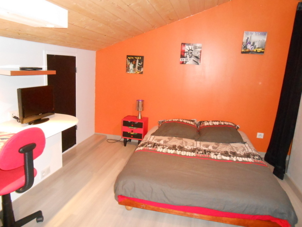 Double room + single bed / Chambre double + 1 lit simple / Habitacion doble + 1 cama