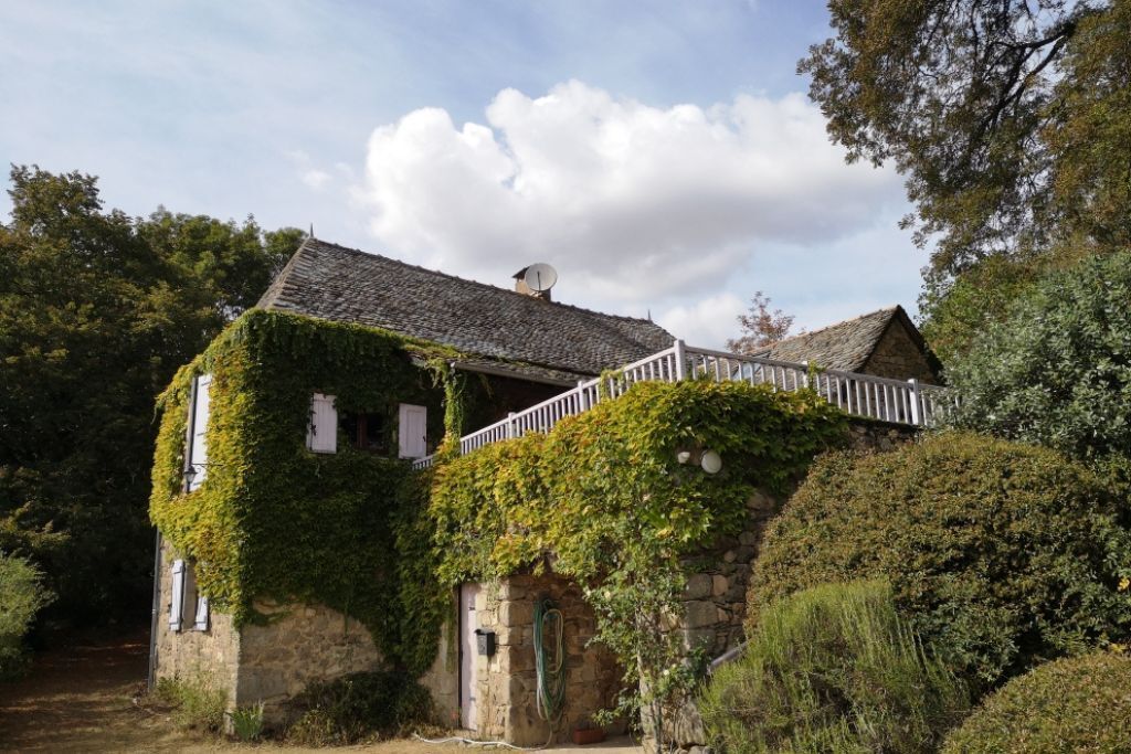 VUE MAISON EN PROFONDEUR
