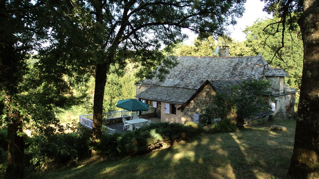 VUE PLONGEANTE MAISON