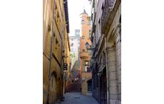 Lyon & its narrow streets