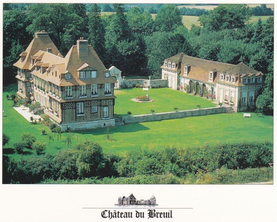 Château du Breuil (XVI°/XVII°), Le Breuil-en-Auge : dégustation de cidre, pommeau et calvados (10mn from home)