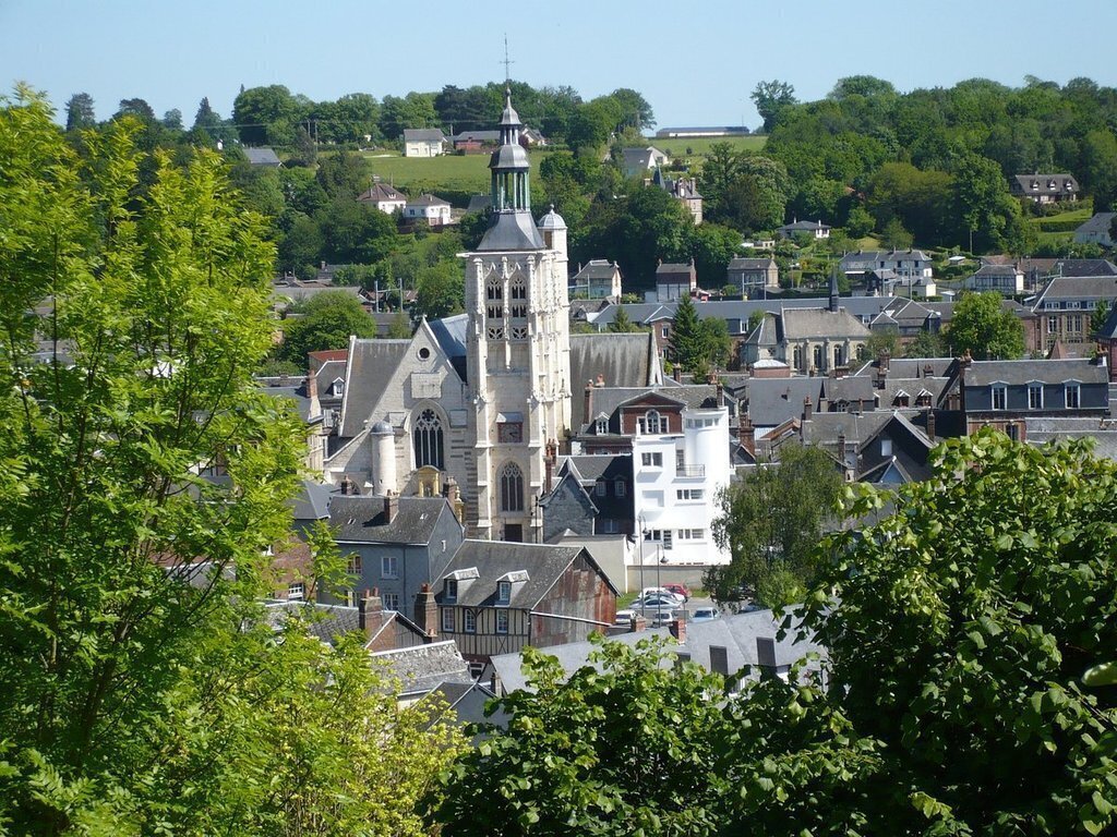 Bernay, église Sainte-Croix, style gothique (XIV°/XVII°)