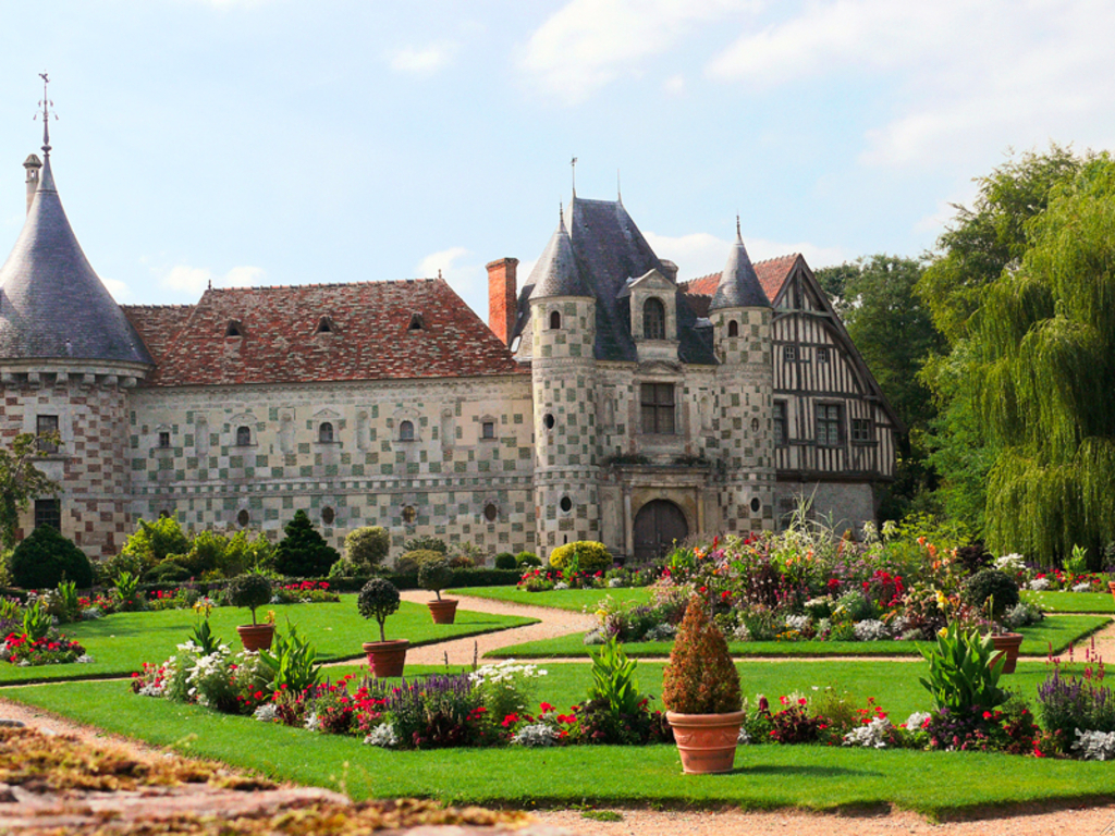Le château de Lisieux à Saint-Germain de Livet (15mn from home)