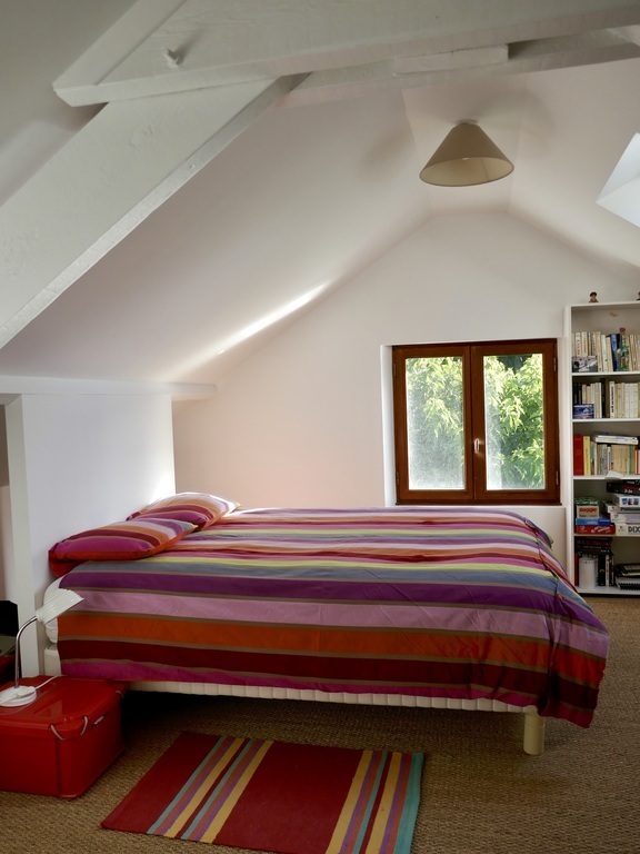 La chambre d'amis au 1er (1st floor : guest bedroom)