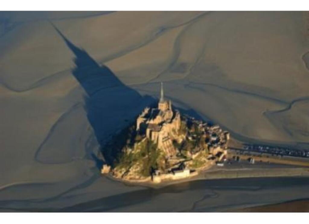 Le Mont Saint-Michel vu du ciel (gothique), Patrimoine Mondial de l'UNESCO