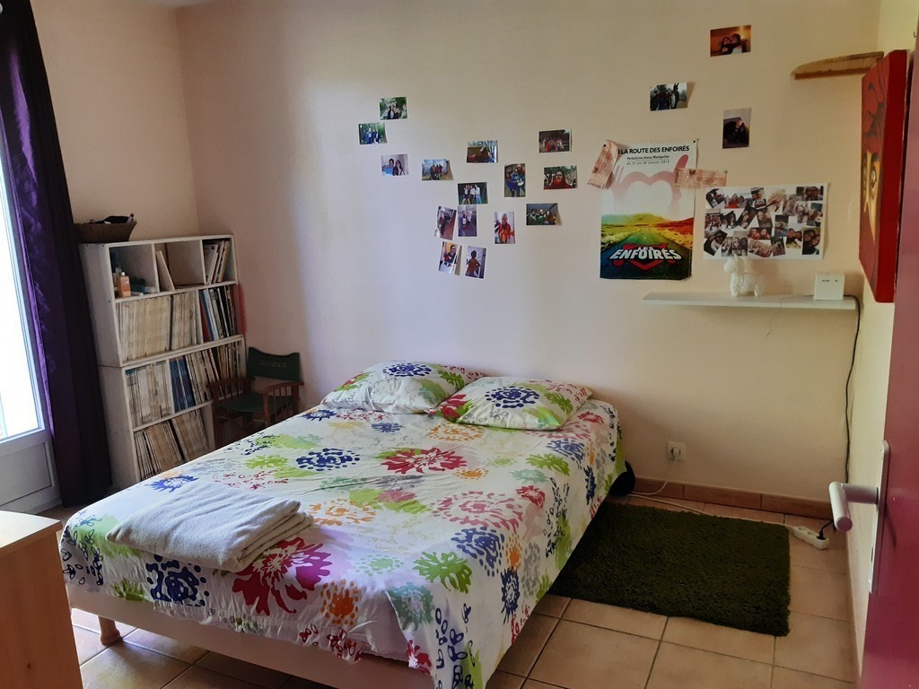 Chambre 4, lit double 140