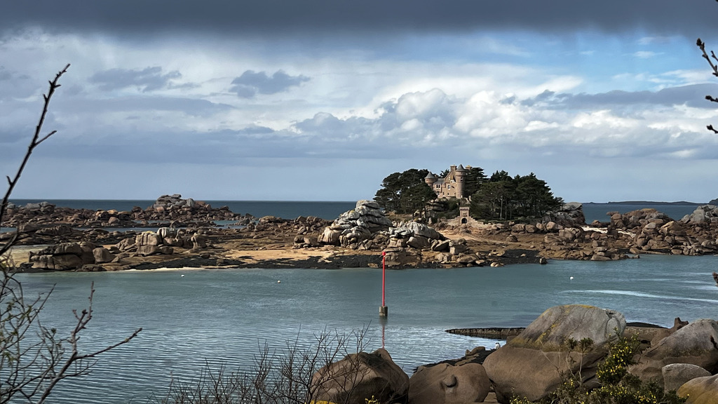 Côte de granit rose