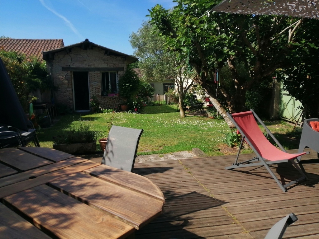 la terrasse et le jardin