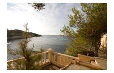 Another view of the sea