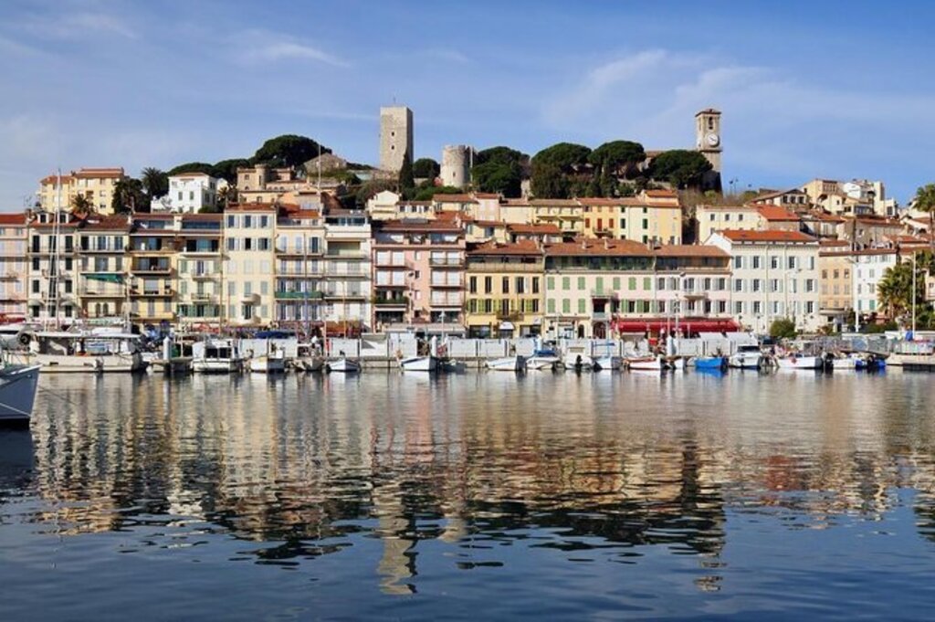 Cannes - Vieux port et Le Suquet