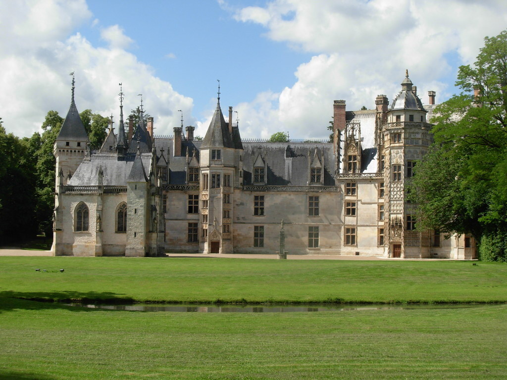 Meillant castle