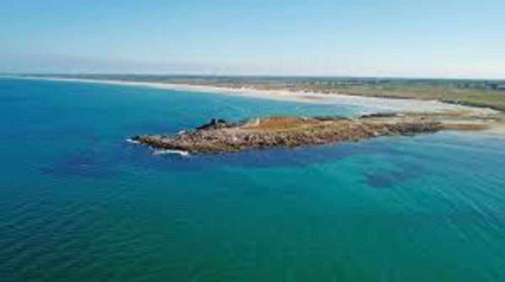 The nearest beach,Tronoen, 4 km from our house
