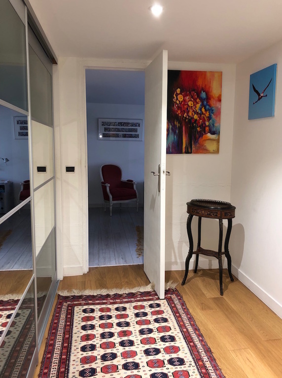 Hallway to the bedroom