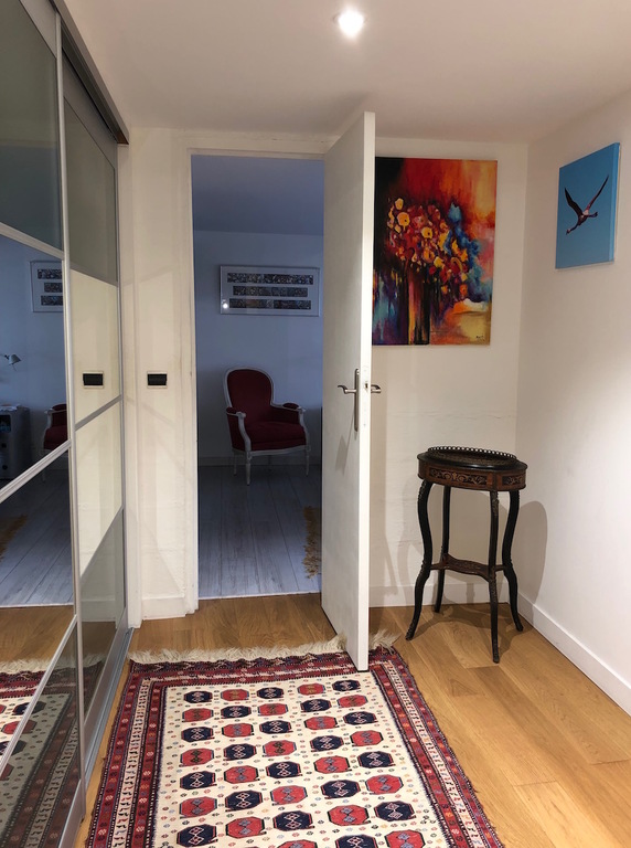 Hallway to the bedroom