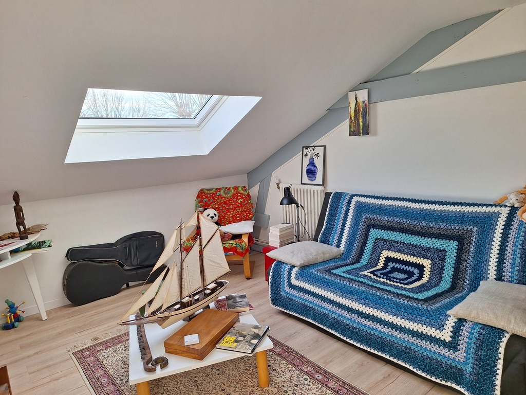 Second bedroom upstairs