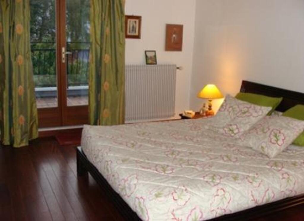 Main bedroom (double bed, 1.60 m wide