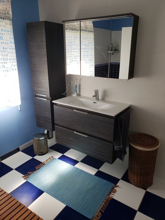 The bathroom upstairs