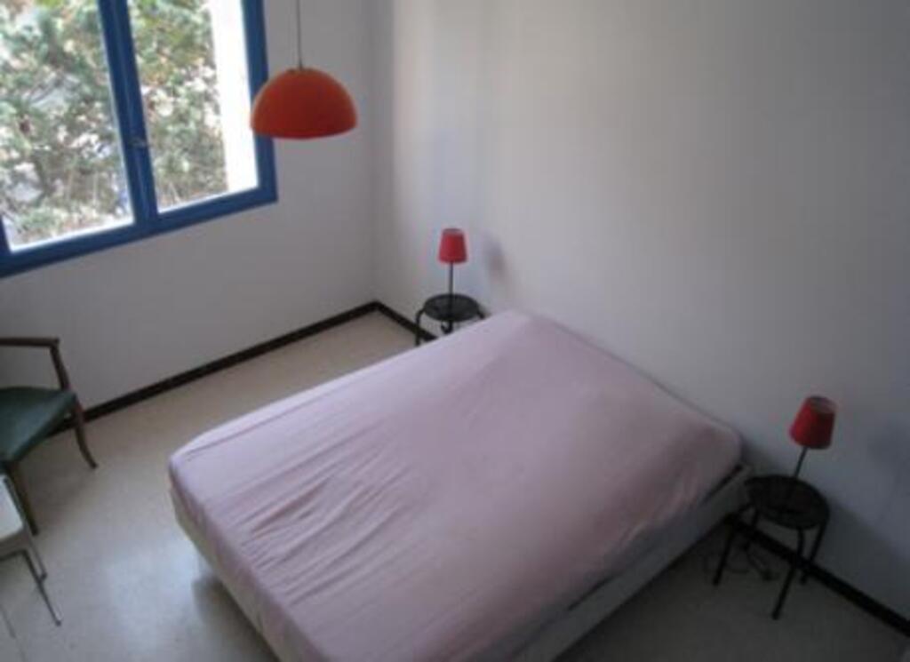 Cote d'Azur Flat, Parent's Bedroom