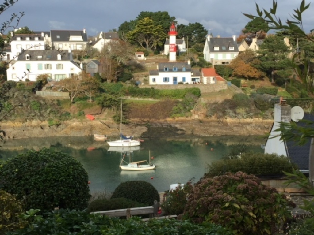 Le port de Doëlan : 3 minutes à pied 