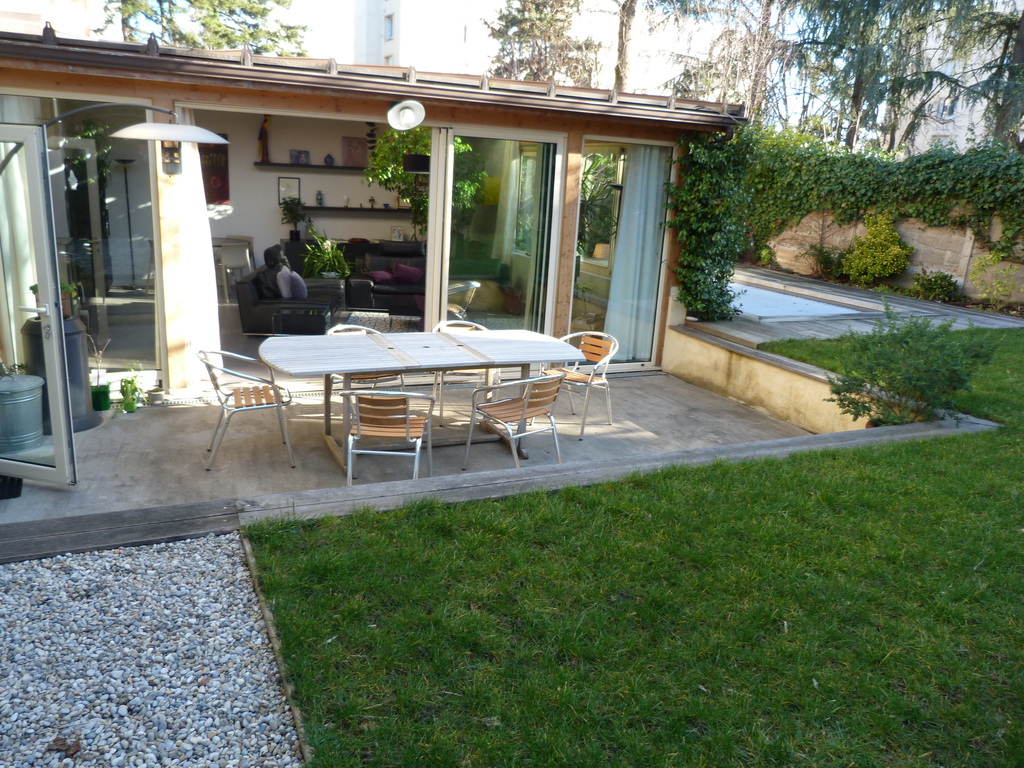 Jardin, terrasse et piscine