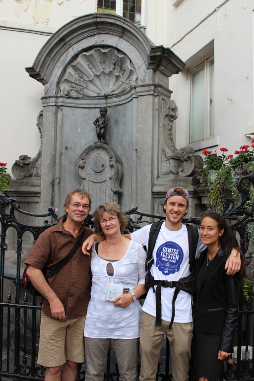 Yves, Catherine, Hugo et son amie Québecoise, Katherine,  à Bruxelles 2014