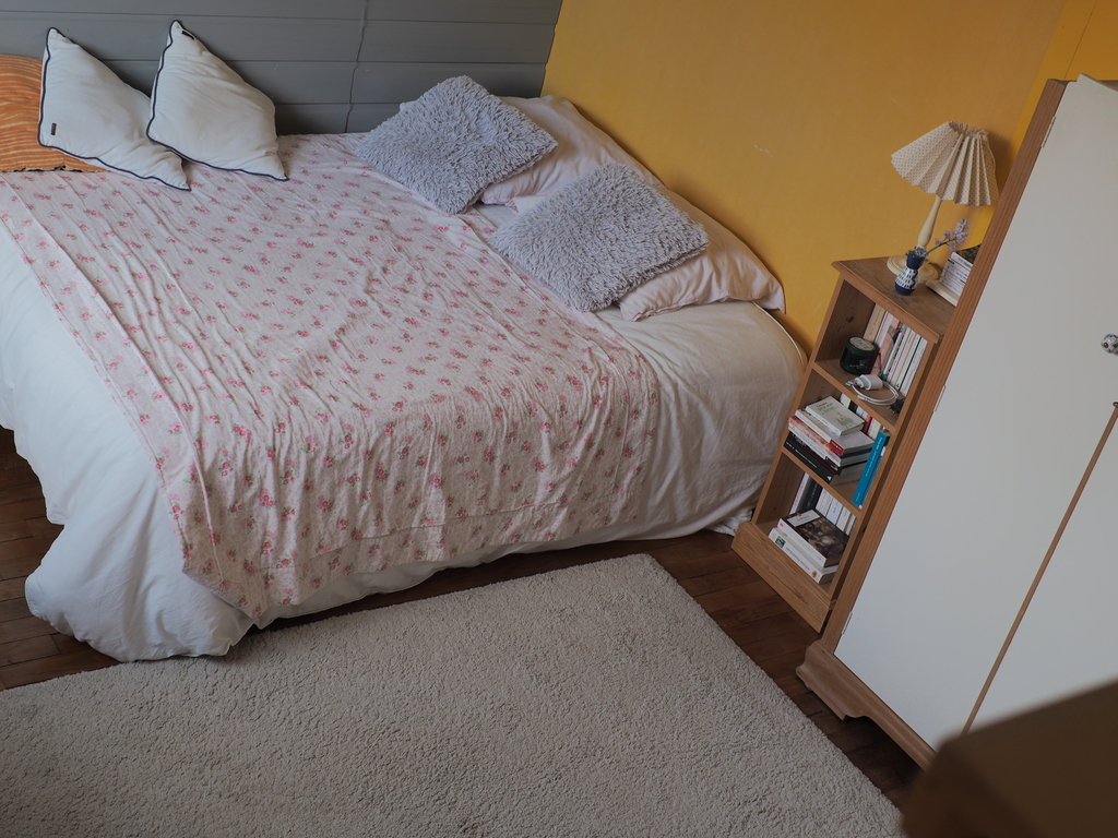 Bedroom n°2 (Julia's) - Double bed - 2nd floor. View 1