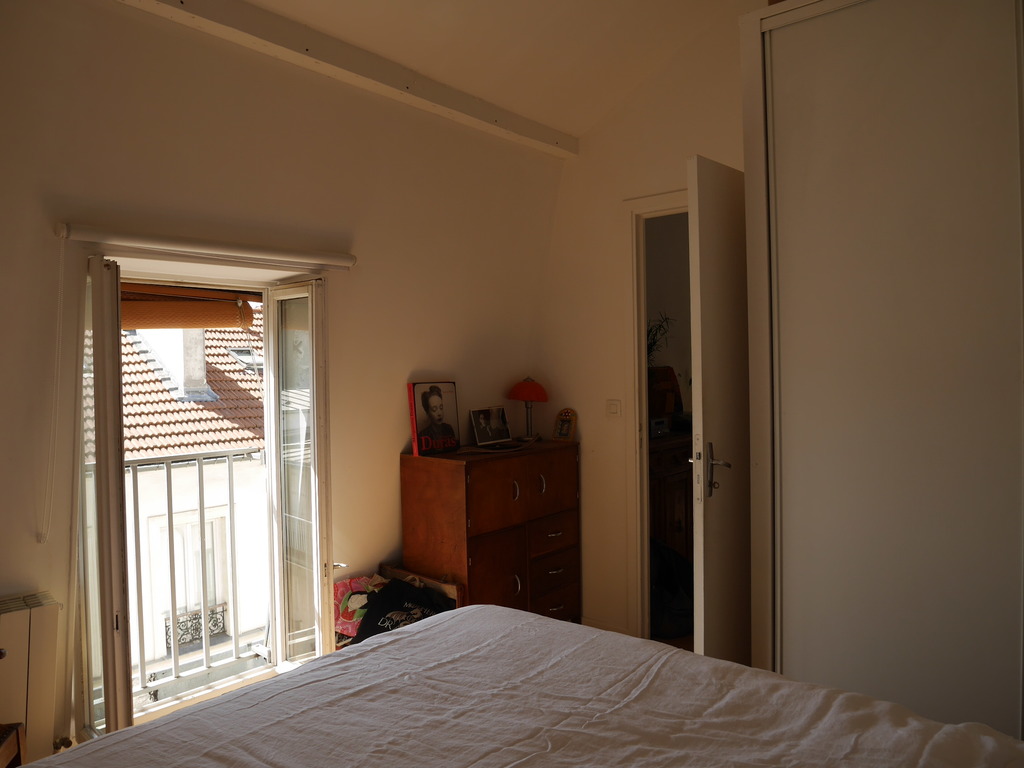 parents' bedroom / chambre parentale