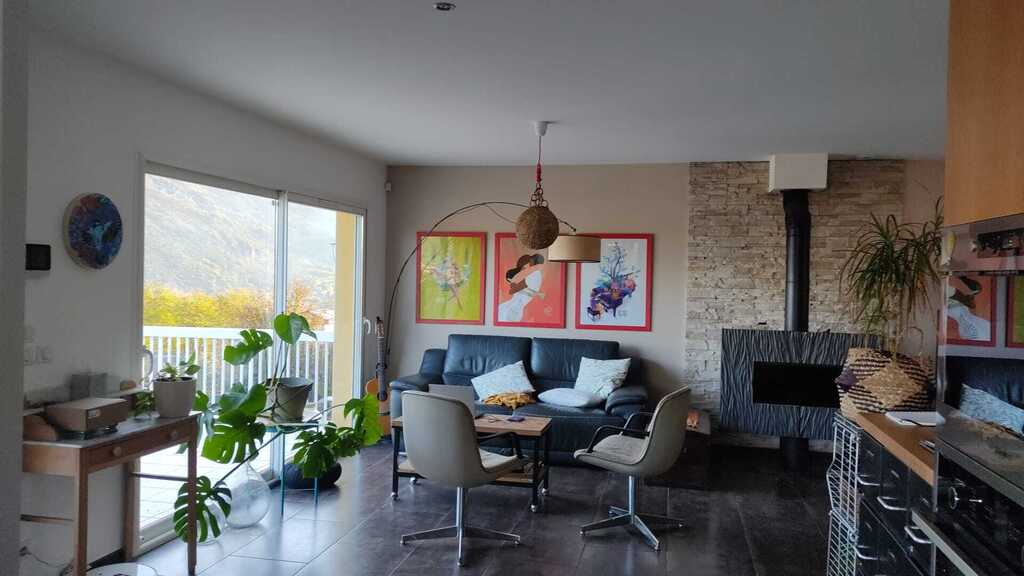 Coin salon pièce principale