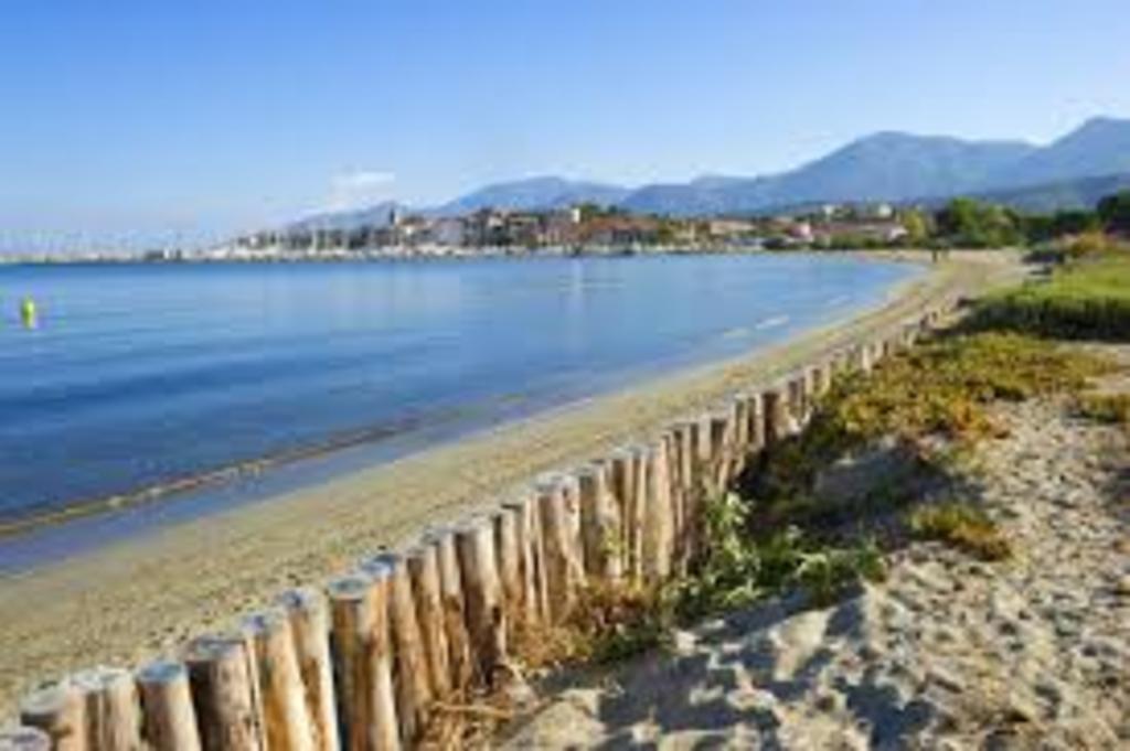 Saint Florent à 30 mn