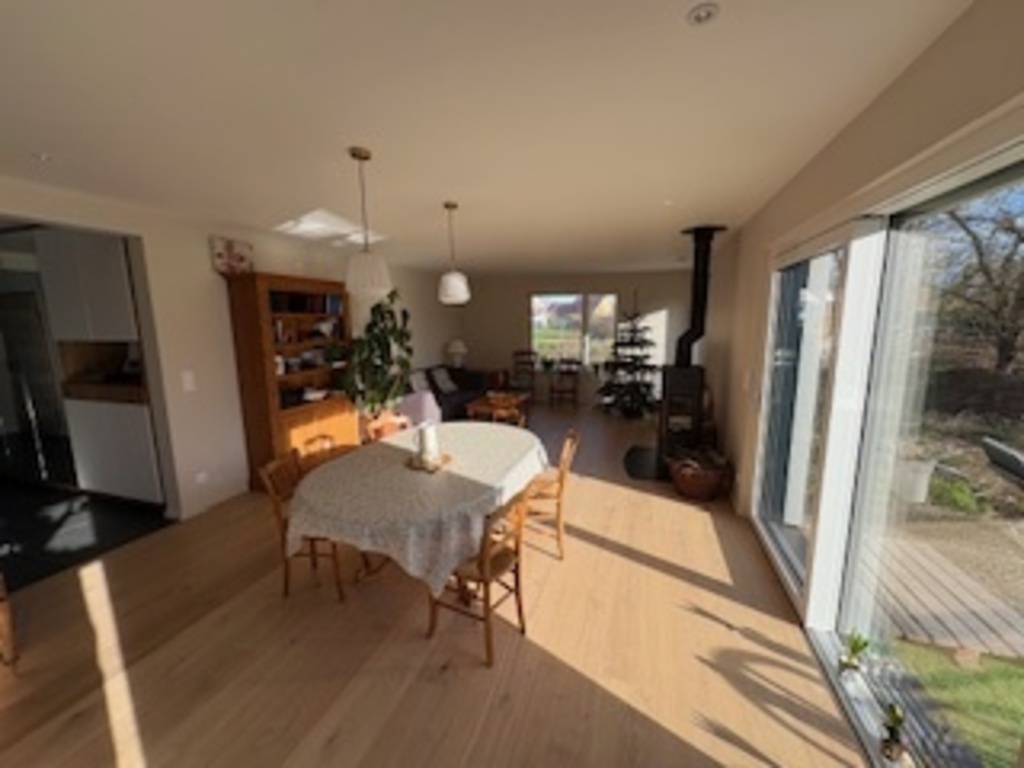 The living-room, at the first floor