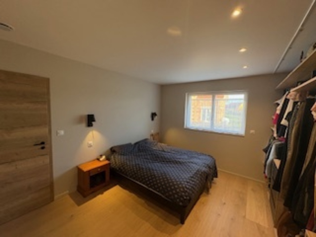 The parents' bedroom, at the 1st floor