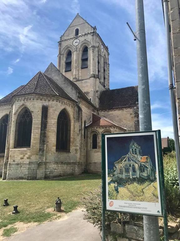 Church inspiring Van Gogh in Auvers-sur-Oise.