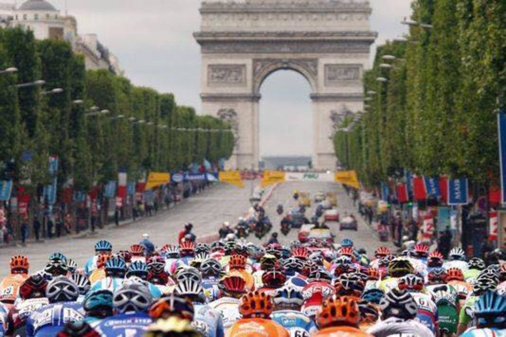 Arrival of the Tour de France.