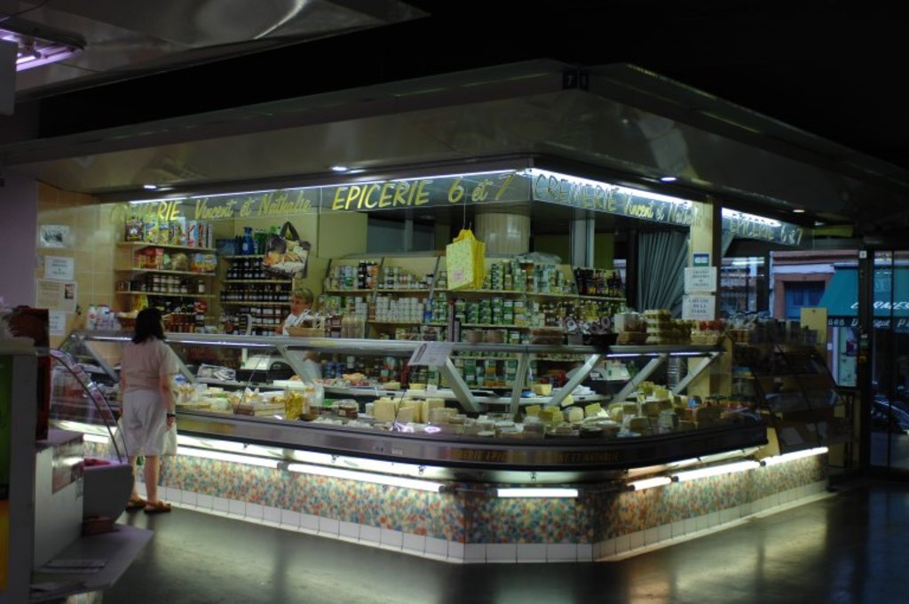 Marché des Carmes (5 min walk from home). Lots of good food... This is our great cheese shop !