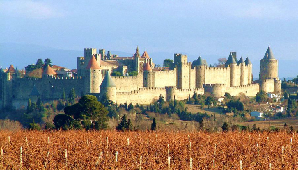 1 h from Toulouse : the medieval city of Carcassonne