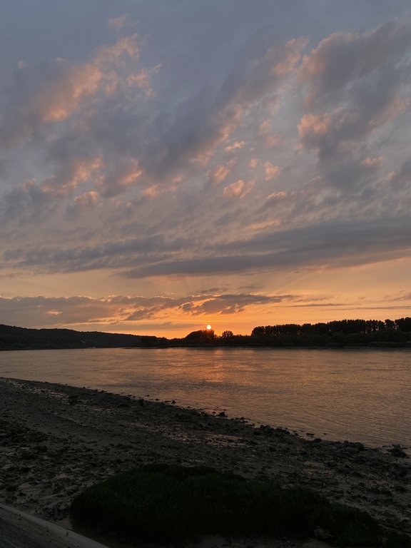 sunset at the Seine (2 min walk from our house)