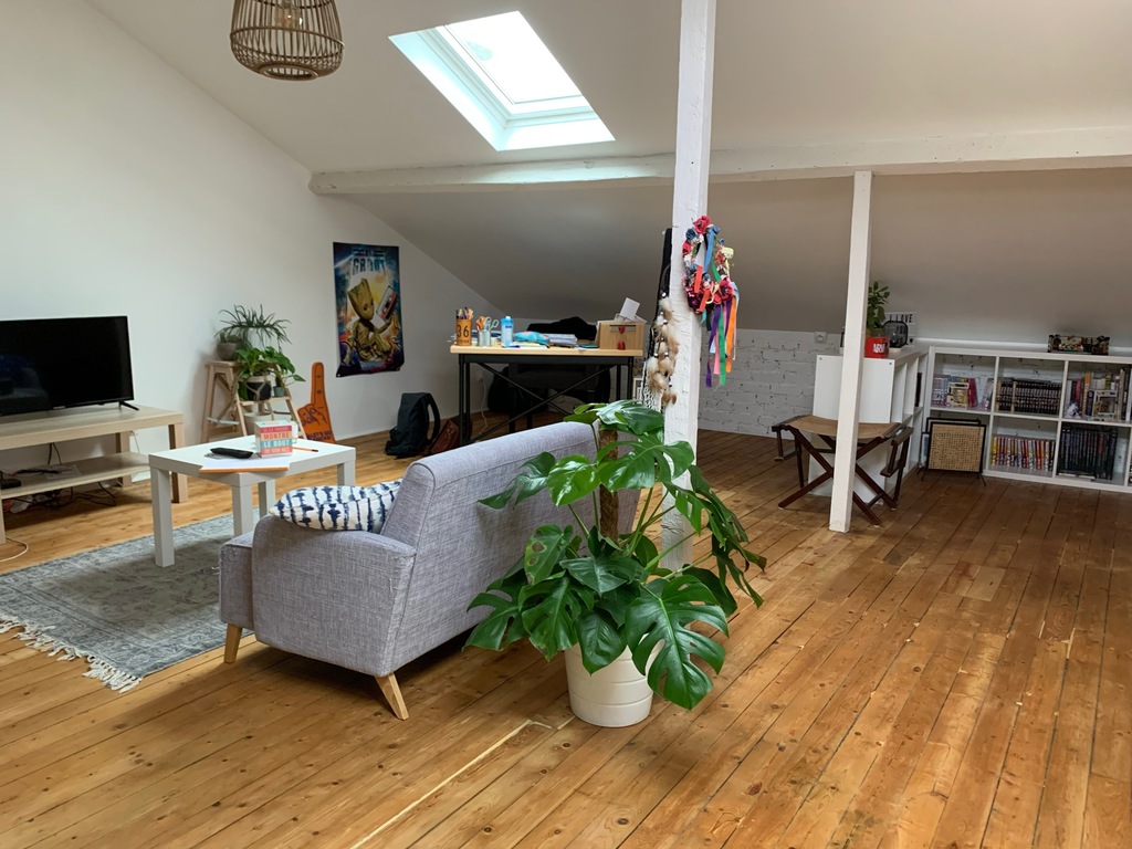 The huge room on the second floor