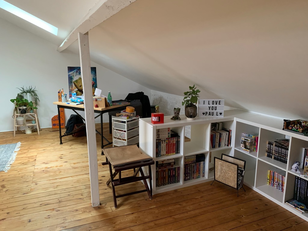 The huge room on the second floor