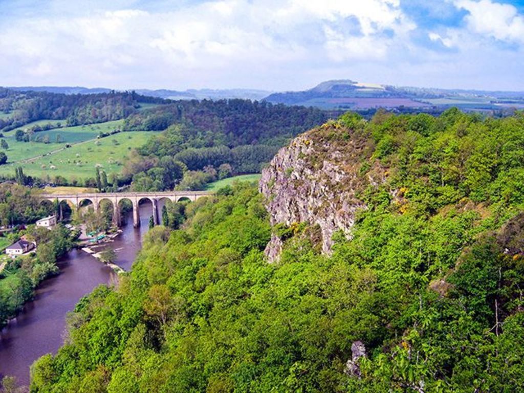 La Suisse Normande, hiking, cycling, kayaking...3O min south of Caen